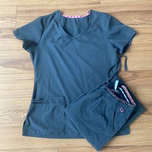 Gray heart soul scrub set